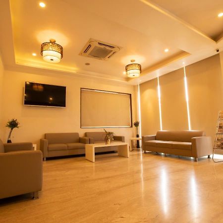 Отель Grand Arcadia Tiruchirappalli Экстерьер фото