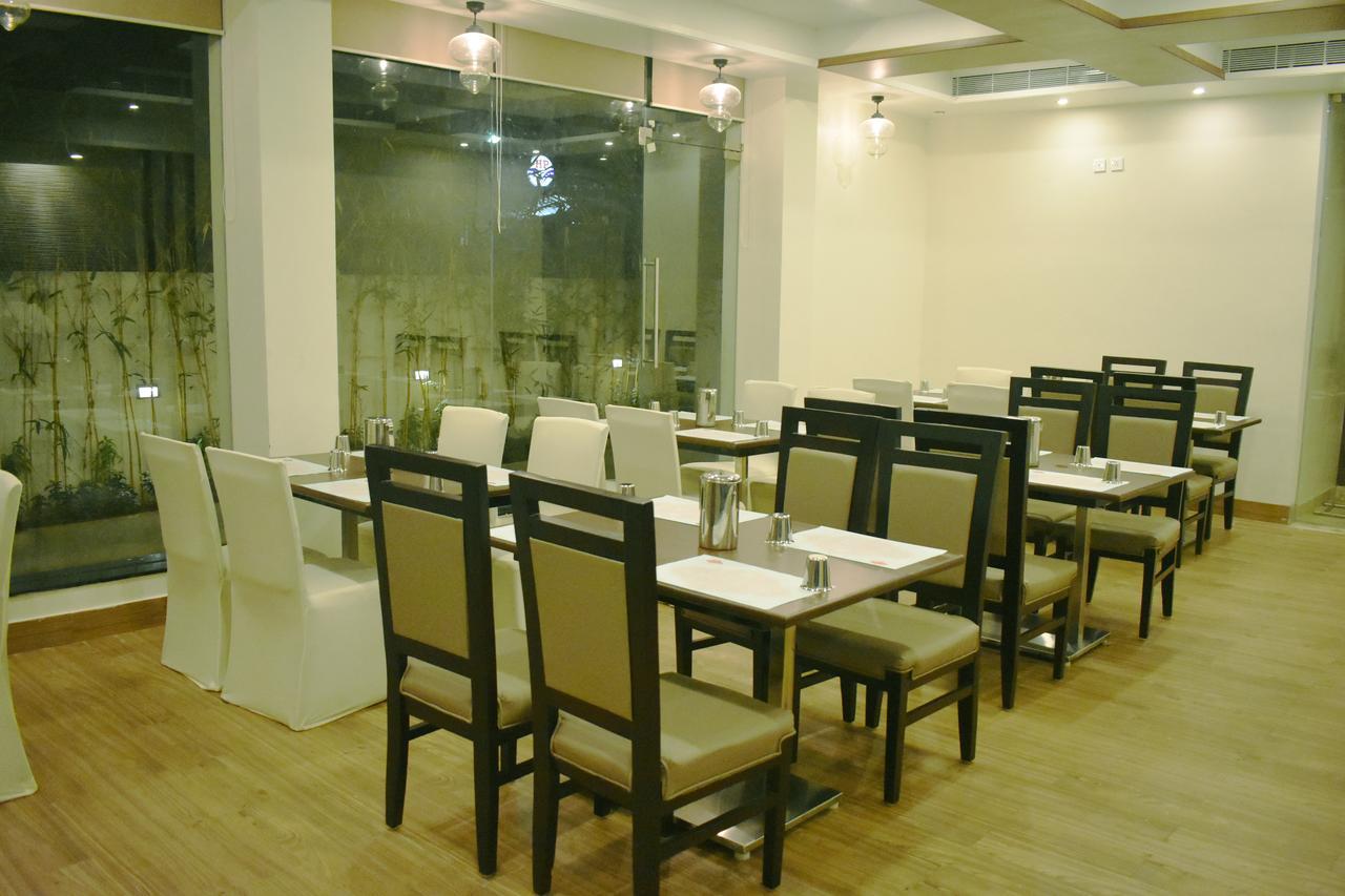 Отель Grand Arcadia Tiruchirappalli Экстерьер фото