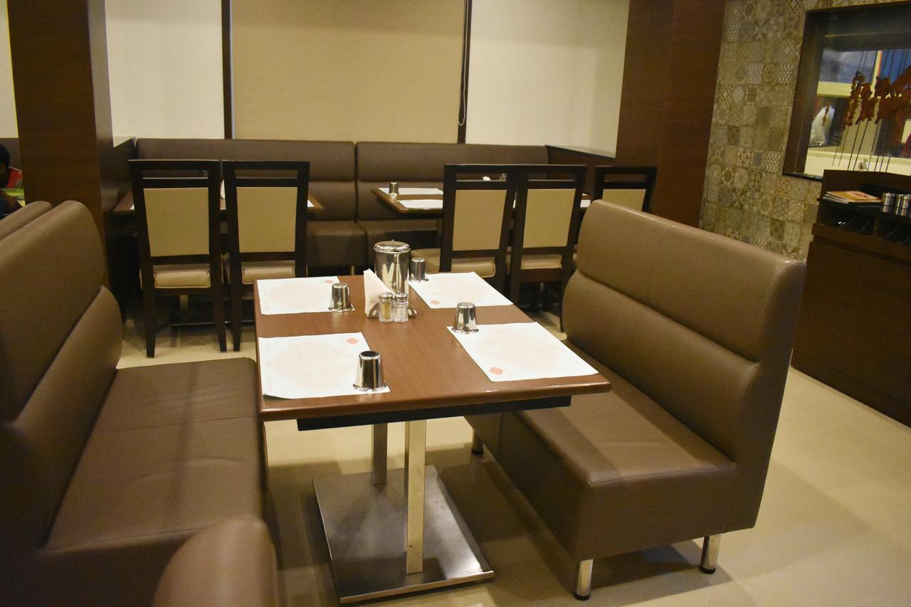 Отель Grand Arcadia Tiruchirappalli Экстерьер фото